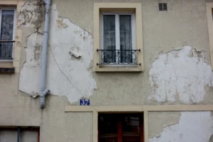 Lire la suite à propos de l’article Humidité et ventilation mécanique : quand est-ce insuffisant ?